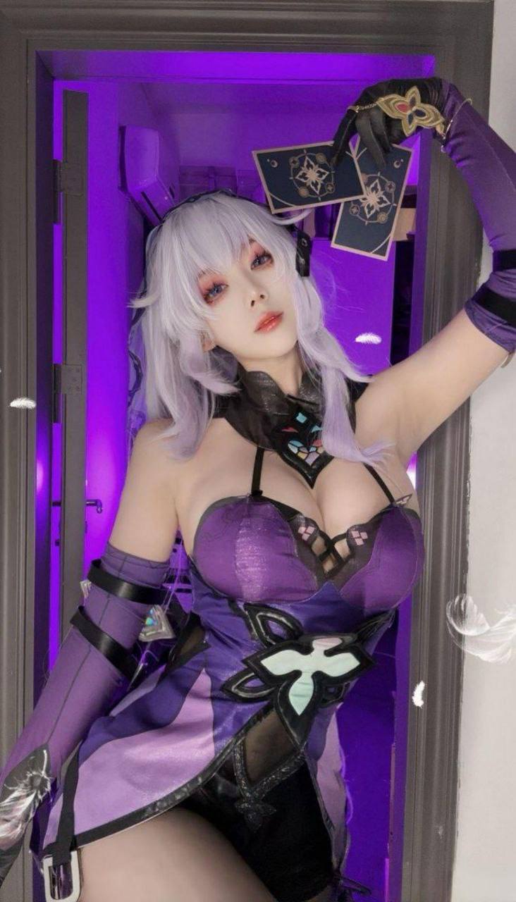 透明な色した少女のために泰国美女A级大胆裸体图片高清在线观看